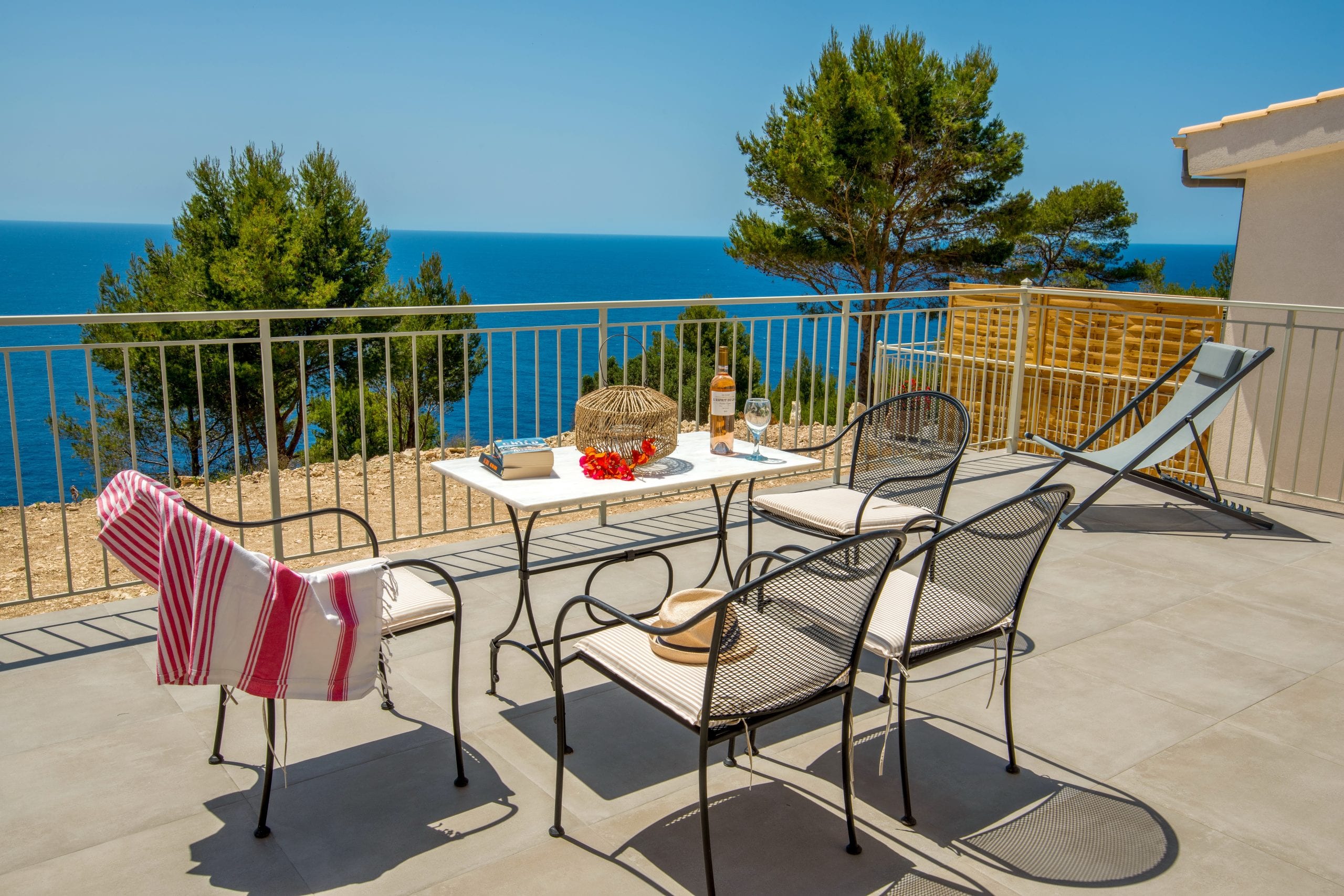 Book your villa in Paxos island, Costa Mediteranea
