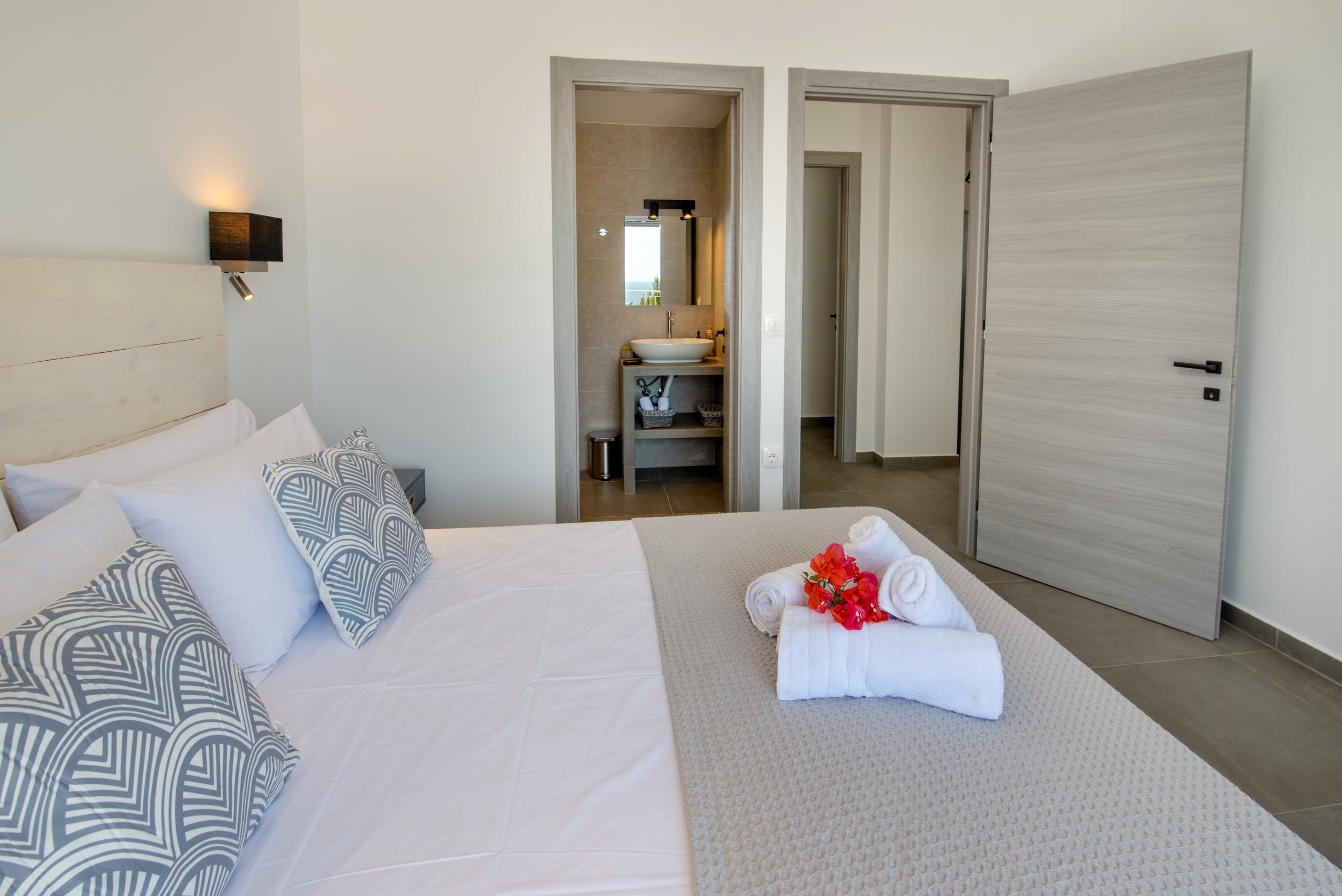 Book your villa in Paxos island, Costa Mediteranea