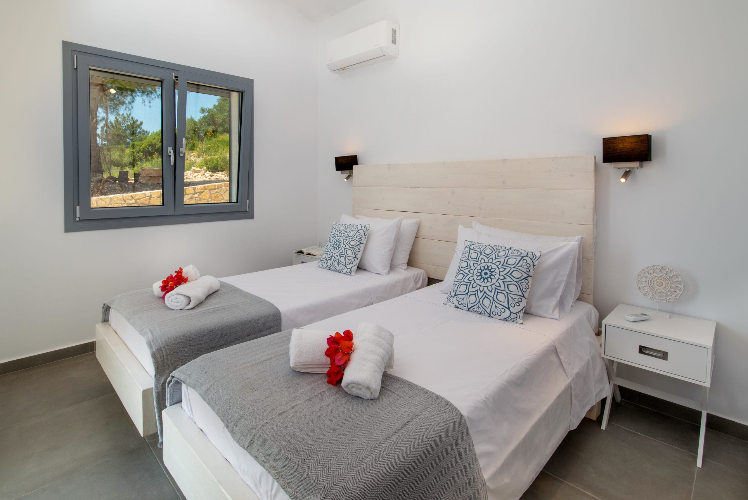Book your villa in Paxos island, Costa Mediteranea