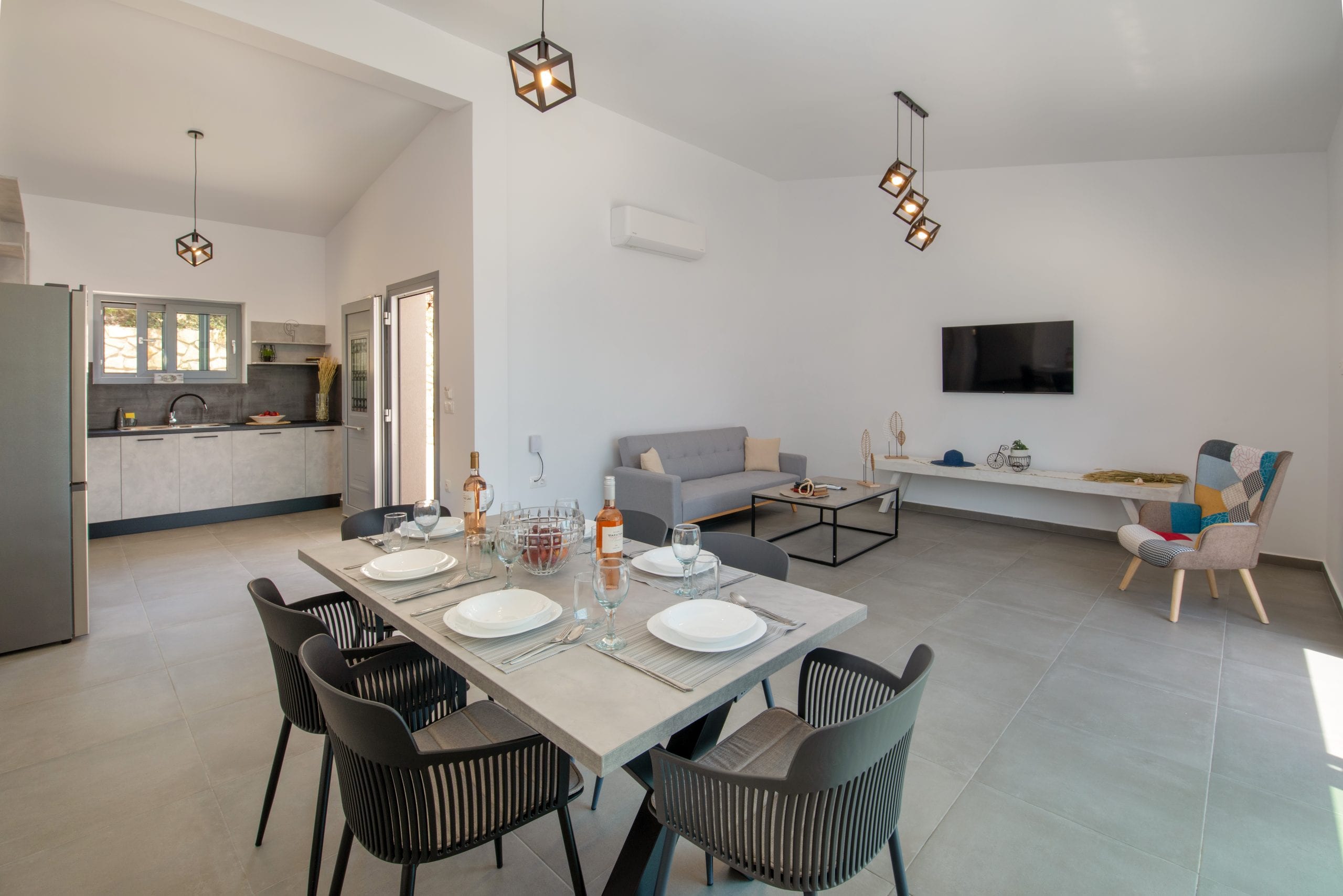 Book your villa in Paxos island, Costa Mediteranea